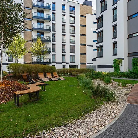 Stylish Airport Business - Parking, Balcony - By Rentujemy Lejlighed